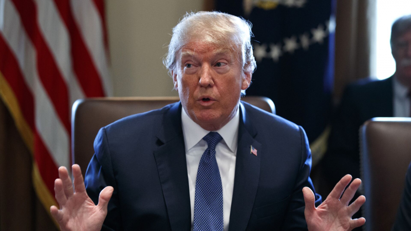 На Украине считают, что Трампу что-то недоговаривают, пишет WP