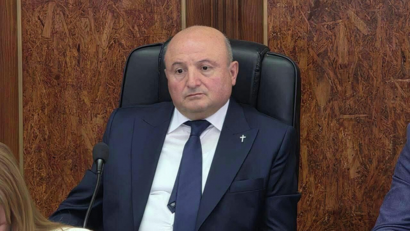 Арестованного мэра Гюмри госпитализировали, сообщила адвокат
