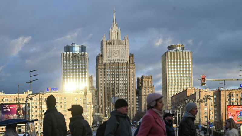 В МИД заявили, размещение войск НАТО на Украине неприемлемо для России
