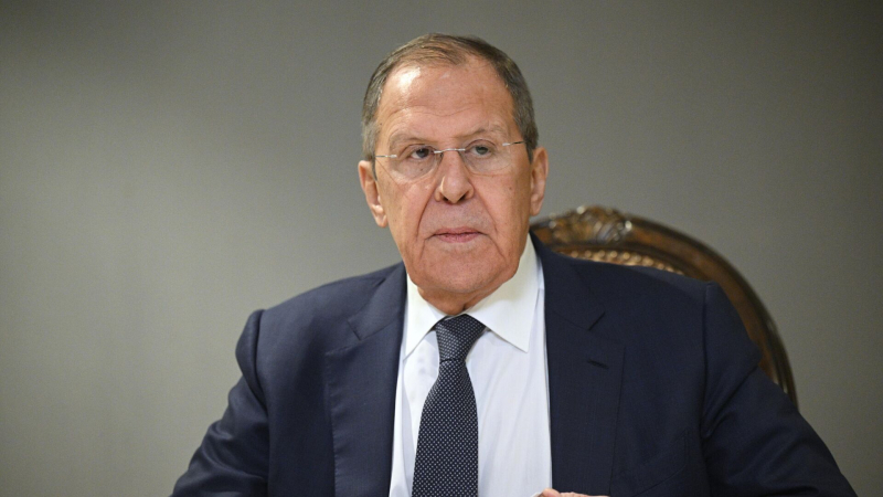 Лавров прибыл на встречу глав МИД G20 в Йоханнесбург