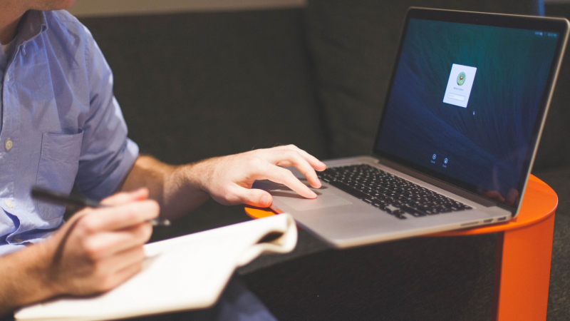 Основатель SpaceVM рассказал, как быстро заместят иностранное ПО