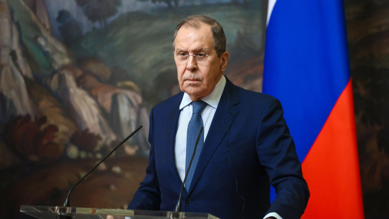 Россия была готова разработать договор с Киевом, заявил Лавров